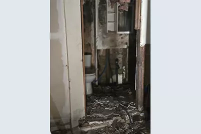 1922 Rhine St, Spring Hill, PA 15212 - Photo 25