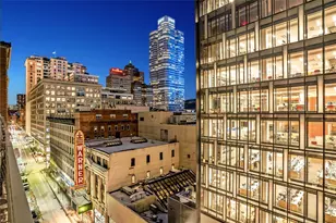 301 Fifth Ave, Downtown Pgh, PA 15222 - Photo 3