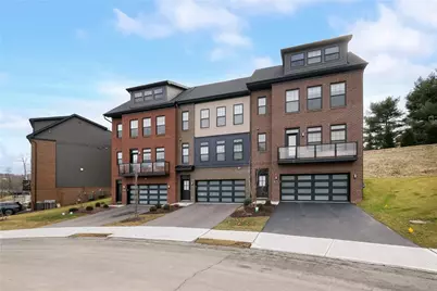 425 Magnolia Dr, Peters Township, PA 15367 - Photo 3