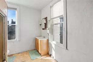 817 Farragut St, Pittsburgh, PA 15206 - Photo 21