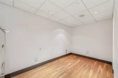 750 Washington Rd, Pittsburgh, PA 15228 - Photo 11