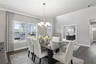 1002 Black Sands Dr, Penn Twp, PA 15644 - Photo 5