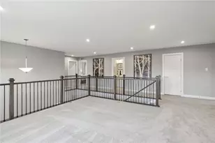 1002 Black Sands Dr, Penn Twp, PA 15644 - Photo 21