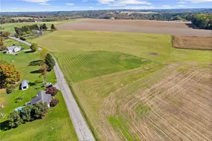 101 Bluestone Ct, Lancaster Township, PA 16037 - Photo 1