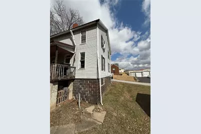 473 Ellsworth St, California, PA 15419 - Photo 7