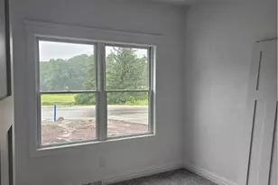 808 S 10th St, New Stanton, PA 15697 - Photo 13