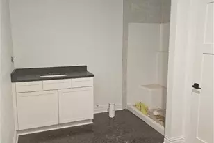 808 S 10th St, New Stanton, PA 15697 - Photo 17