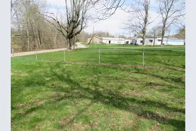 64 Valley Rd, Somerset Twp, PA 15330 - Photo 5