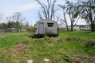 64 Valley Rd, Somerset Twp, PA 15330 - Photo 9