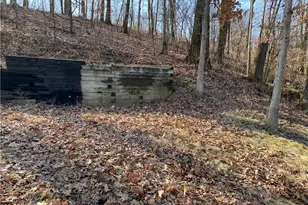 159 Oakdale Dr, Zelienople, PA 16063 - Photo 21