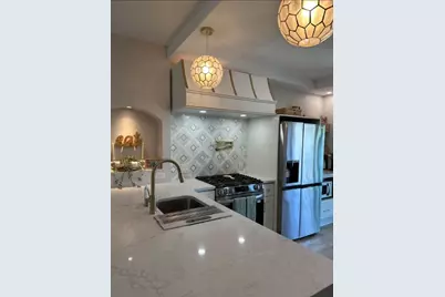 1909 Baldauf St, Pittsburgh, PA 15203 - Photo 9