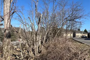 325 Glaser Ave, Pittsburgh, PA 15202 - Photo 27