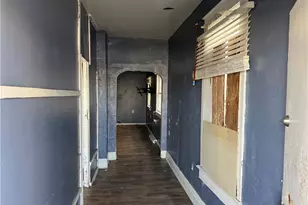 407 Spruce St, New Castle, PA 16101 - Photo 3