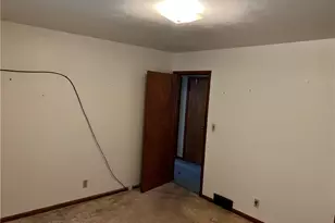 4 Woodbine Dr, Hempfield Township, PA 16125 - Photo 13