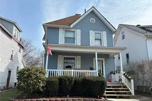 319 Cedar Ave, Sharon, PA 16146 - Photo 1