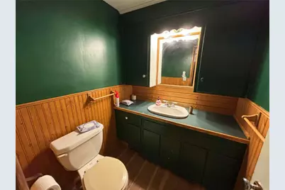 319 Cedar Ave, Sharon, PA 16146 - Photo 7