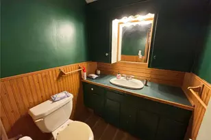 319 Cedar Ave, Sharon, PA 16146 - Photo 7