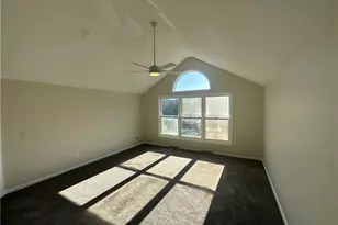 107 Fairway Landings Dr, Cecil, PA 15317 - Photo 15