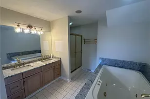 107 Fairway Landings Dr, Cecil, PA 15317 - Photo 17