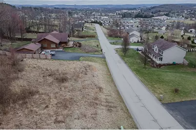 124 Crystal Dr, White Township, PA 15701 - Photo 7