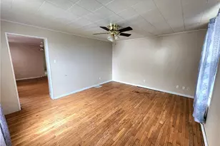 26 W Terrace Ave, New Castle, PA 16102 - Photo 5