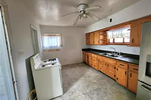 26 W Terrace Ave, New Castle, PA 16102 - Photo 9