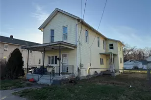 208 S Lafayette St, New Castle, PA 16102 - Photo 5