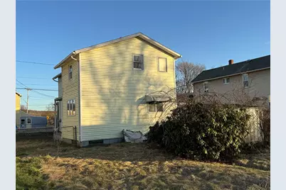 208 S Lafayette St, New Castle, PA 16102 - Photo 3