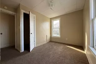 418 E Division St, New Castle, PA 16101 - Photo 9