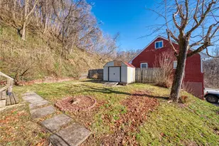 933 McIntosh Dr, McKeesport, PA 15132 - Photo 35