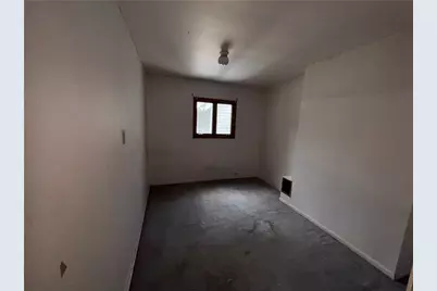 19 W Terrace Ave, New Castle, PA 16102 - Photo 9