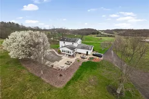 19 Misty Meadows Ln, Menallen Township, PA 15401 - Photo 7