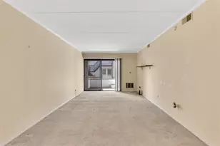 5841 Morrowfield Ave, Pittsburgh, PA 15217 - Photo 13