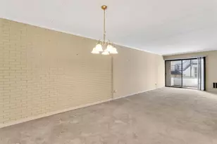 5841 Morrowfield Ave, Pittsburgh, PA 15217 - Photo 9