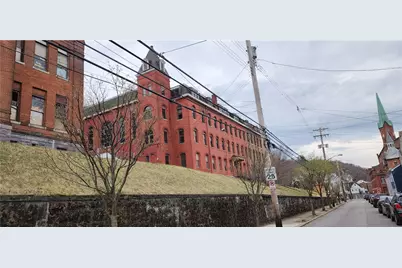 42-44 Pius St, Pittsburgh, PA 15203 - Photo 9