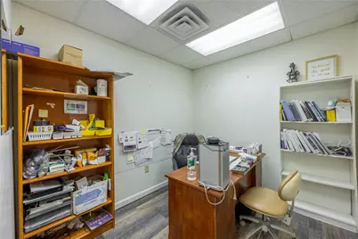 3247 W Liberty Ave, Pittsburgh, PA 15216 - Photo 17