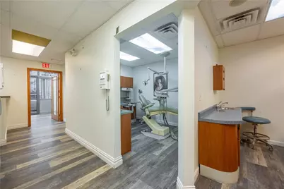 3247 W Liberty Ave, Pittsburgh, PA 15216 - Photo 11