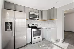 7818 St Lawrence Ave, Pittsburgh, PA 15218 - Photo 9