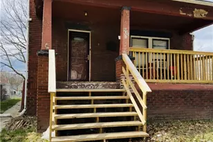 632 Spruce Ave, Sharon, PA 16146 - Photo 5