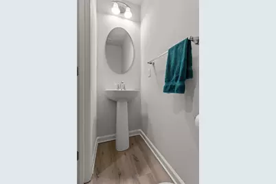 215 Sierra Dr, Canonsburg, PA 15317 - Photo 11