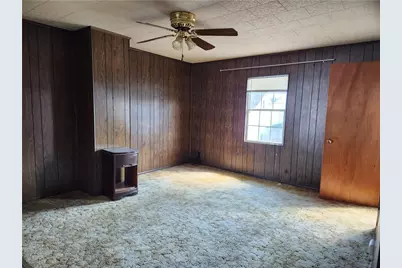 528 Carbon St, Butler, PA 16001 - Photo 15