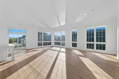 1 1st Street #413, Oakmont, PA 15139 - Photo 3