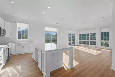 1 1st Street #301, Oakmont, PA 15139 - Photo 3