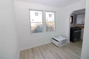 1629 Glenbrook Ave, Moon/Crescent Twp, PA 15108 - Photo 5