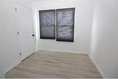 1629 Glenbrook Ave, Moon/Crescent Twp, PA 15108 - Photo 11