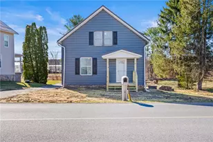 561 Stepping Stone Rd, Somerset Township, PA 15501 - Photo 1