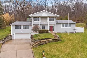 116 Himalaya Dr, Monroeville, PA 15146 - Photo 1