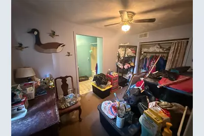 810 10th St, Stowe Township, PA 15136 - Photo 3