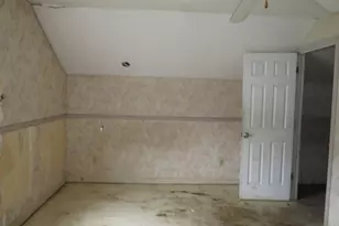 2888 Cherry St, Bethel Park, PA 15102 - Photo 17