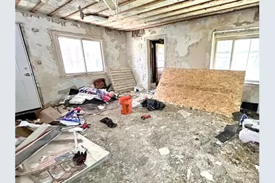 227 W North St, Butler, PA 16001 - Photo 17